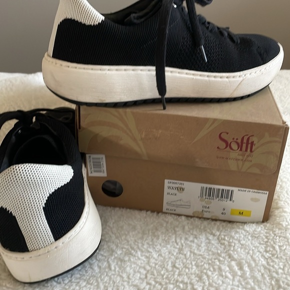 Sofft Waylyn Sneakers in NEW condition! - Picture 7 of 7